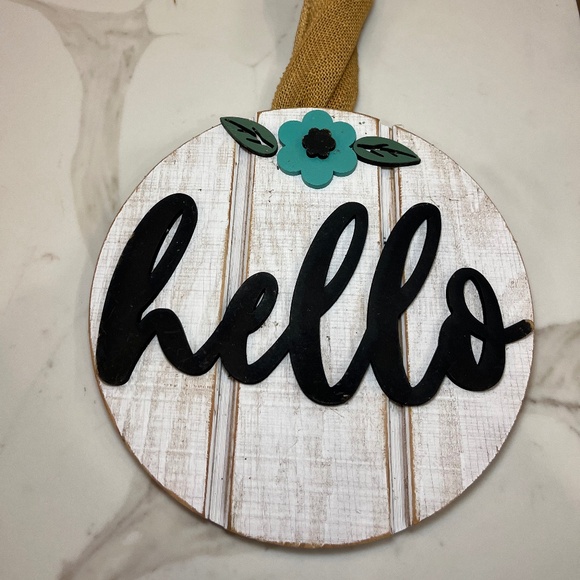Beautiful Wooden Hello Sign Indoor, Outdoor, Wall, Door, Window Excellent Condit